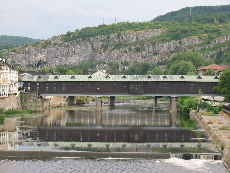 Lovech_pont.JPG.jpeg